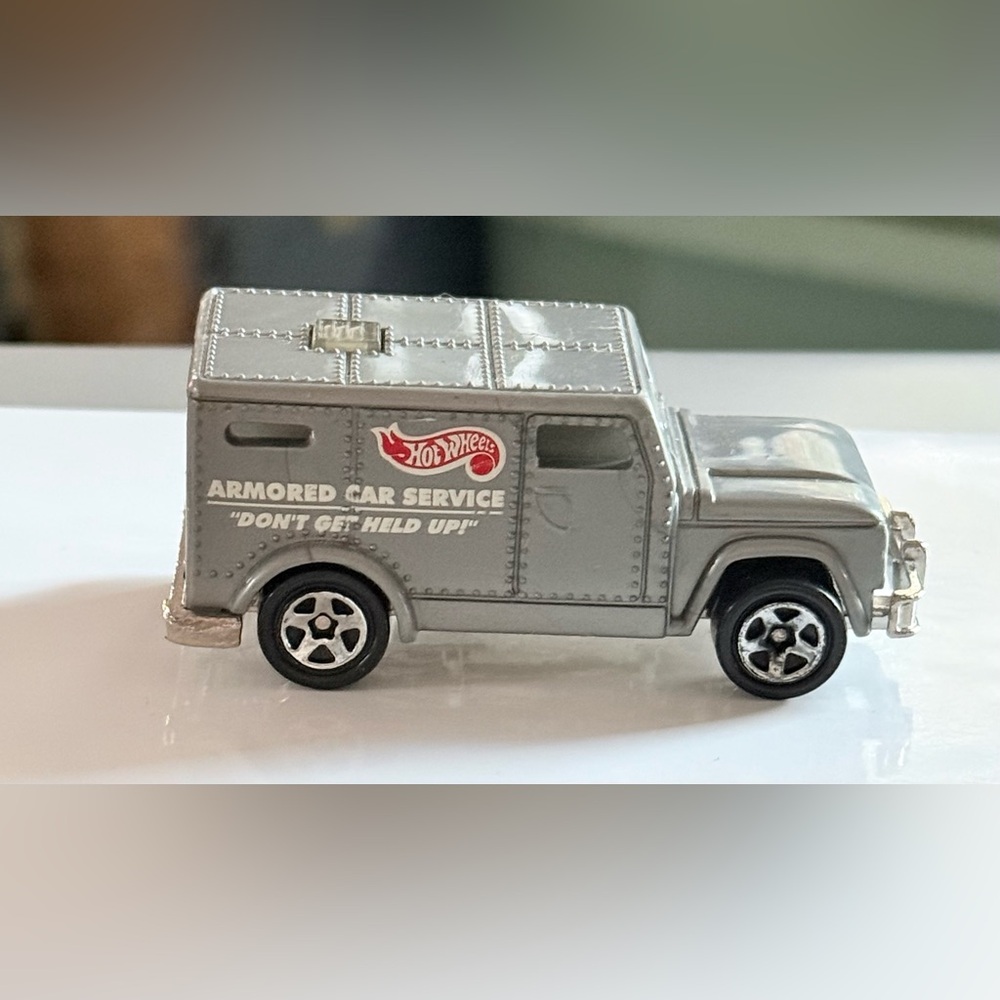 ๐ฐ1997 Hot Wheels Action Pack Police Force Gray Armored Truck - Picture 2 of 6
